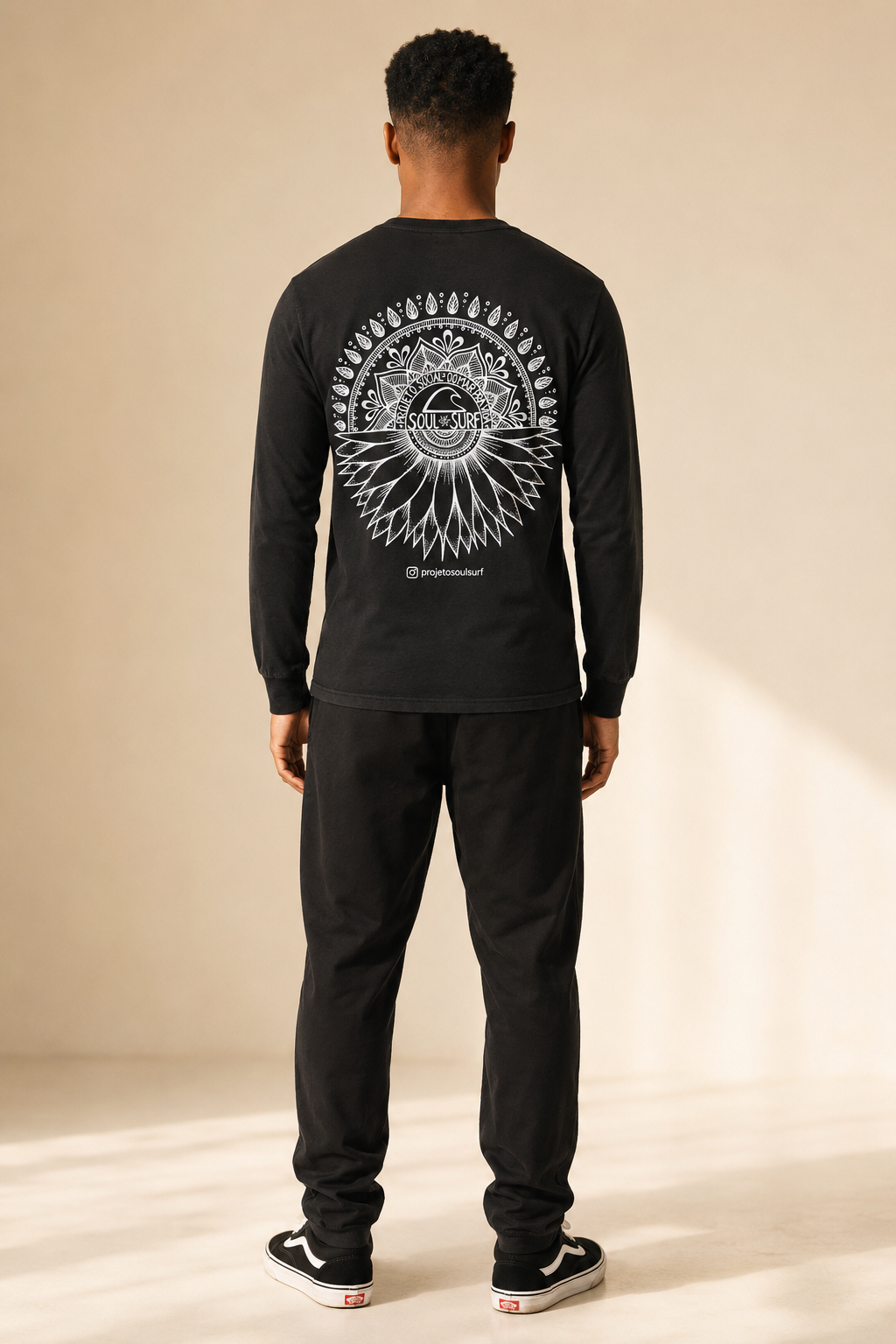 Camiseta Manga Longa Mandala